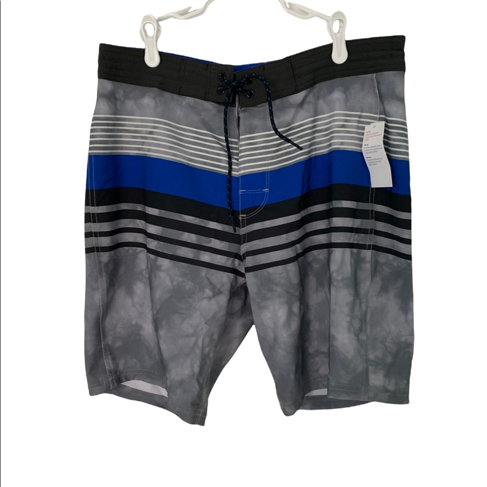 Old Navy NWT Swim Trunks Size 32